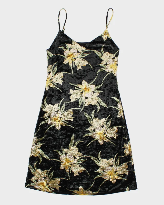 Floral Velour Midi Dress - M Fashionable A-Line Midi Dress