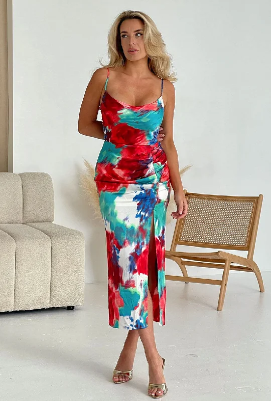 GIRL IN MIND SELENA SPLASH RUCHED MIDI DRESS Stylish Tiered Midi Dress