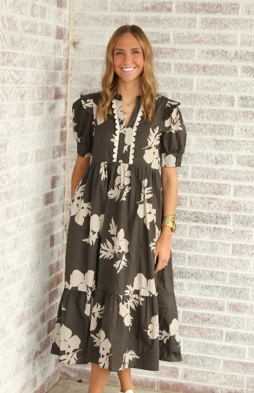 Navigating Life Floral Midi Dress Cozy Midi Dress with Pockets