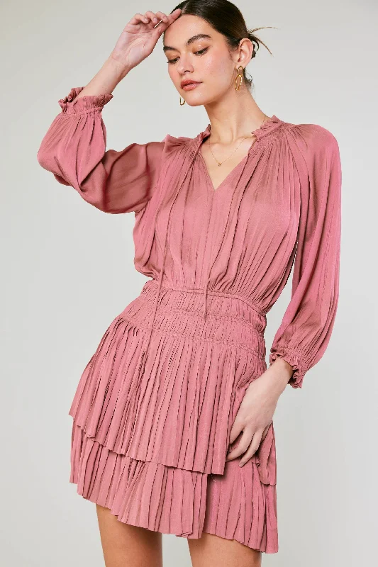 NYLAND Isabella Pleated 3/4 Sleeve Mini Dress Fashionable Party Mini Dress