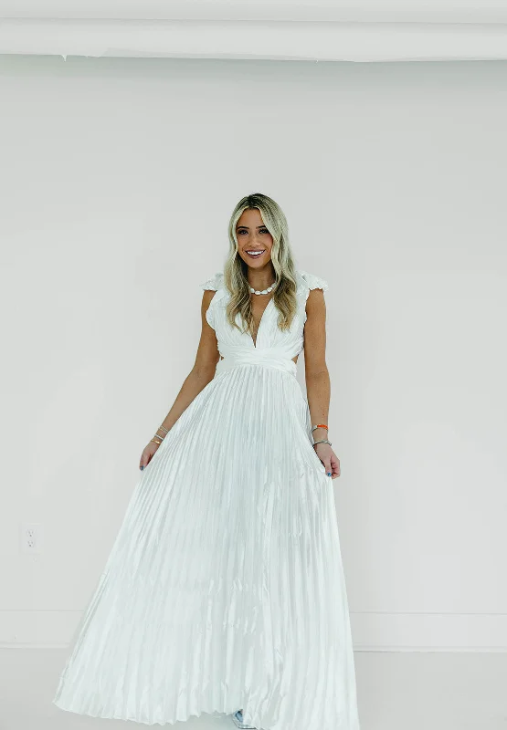 Donna Maxi Dress - White Stylish Long Sleeve Maxi Dress