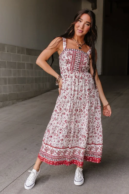 Elara Floral Maxi Dress Trendy V-Neck Maxi Dress