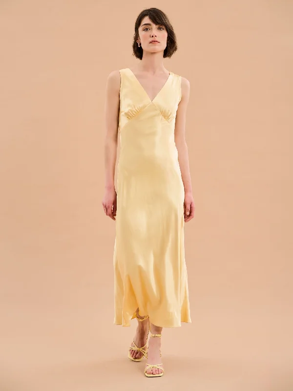 Iris Maxi Dress in Yellow Trendy Floral Print Maxi Dress