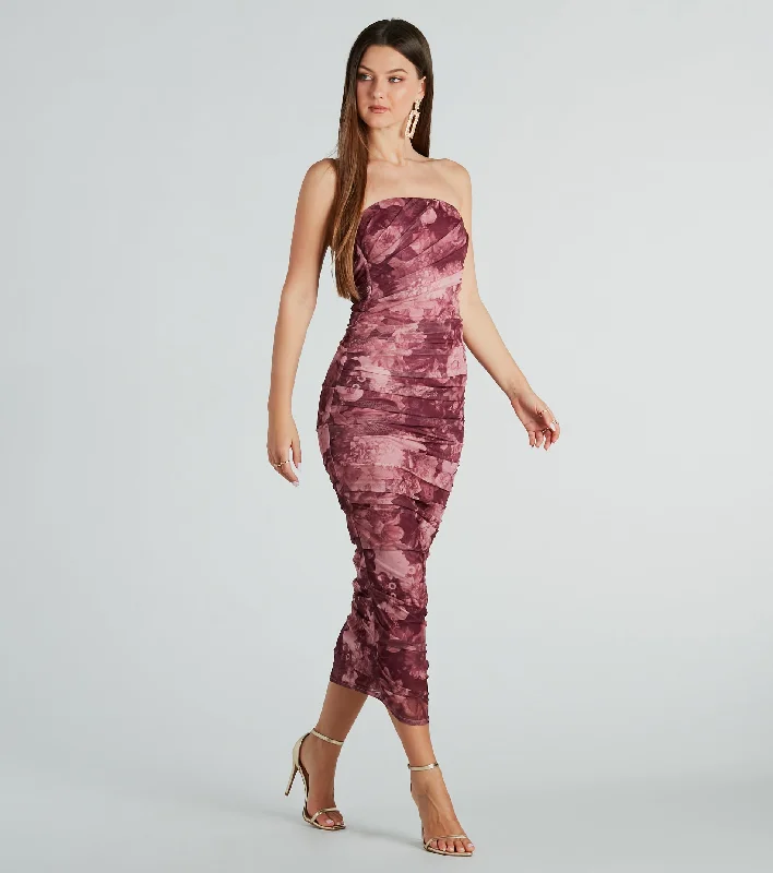Irresistible Blooms Floral Strapless Maxi Dress Cozy Maxi Dress with Slit