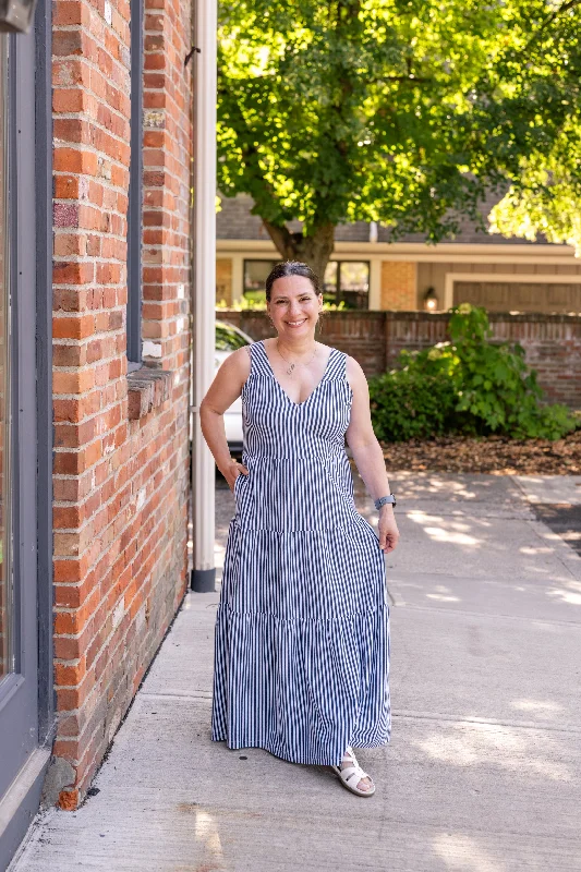 Knit Meryl Sleeveless Tiered Maxi Dress Elegant Maxi Dress with Ruffles