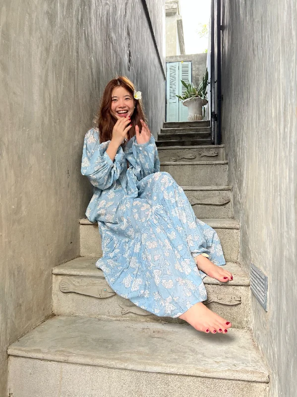 Lola Cotton Maxi Dress- Blue Elegant Silk Maxi Dress