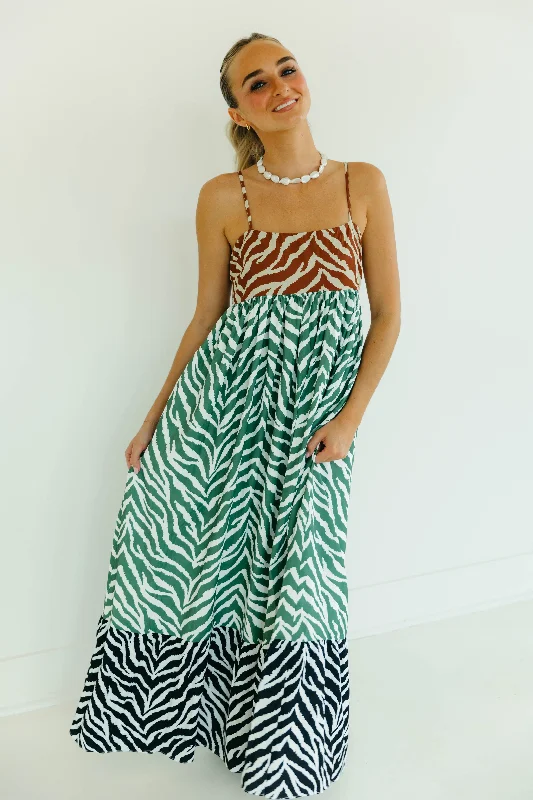 Marlow Maxi Dress - Brown/Multi Elegant Velvet Maxi Dress