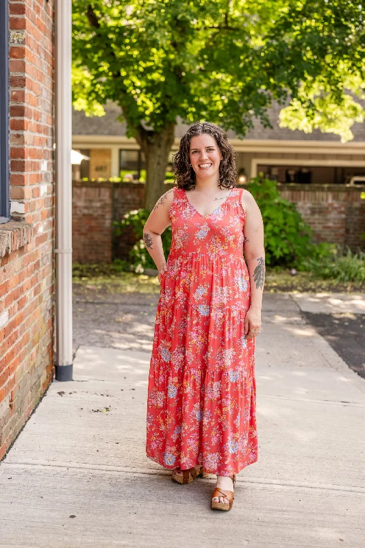Meryl Sleeveless Tiered Maxi Dress Cozy Ribbed Maxi Dress