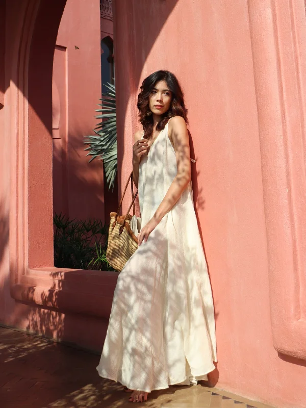 Raya Cotton Open Back Maxi Dress Comfortable Bohemian Maxi Dress