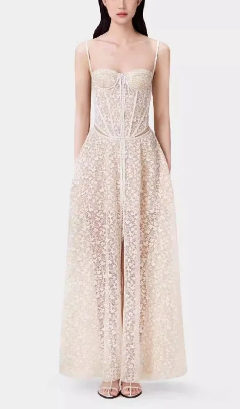 STRAPPY LACE EMBROIDERED MAXI DRESS Trendy Maxi Dress with Bow