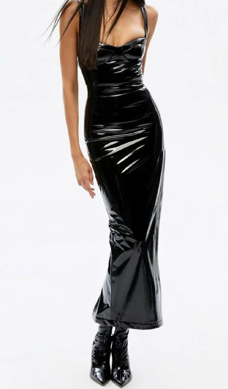 STRAPY BANDEAU MAXI DRESS IN BLACK Comfortable Flowy Maxi Dress