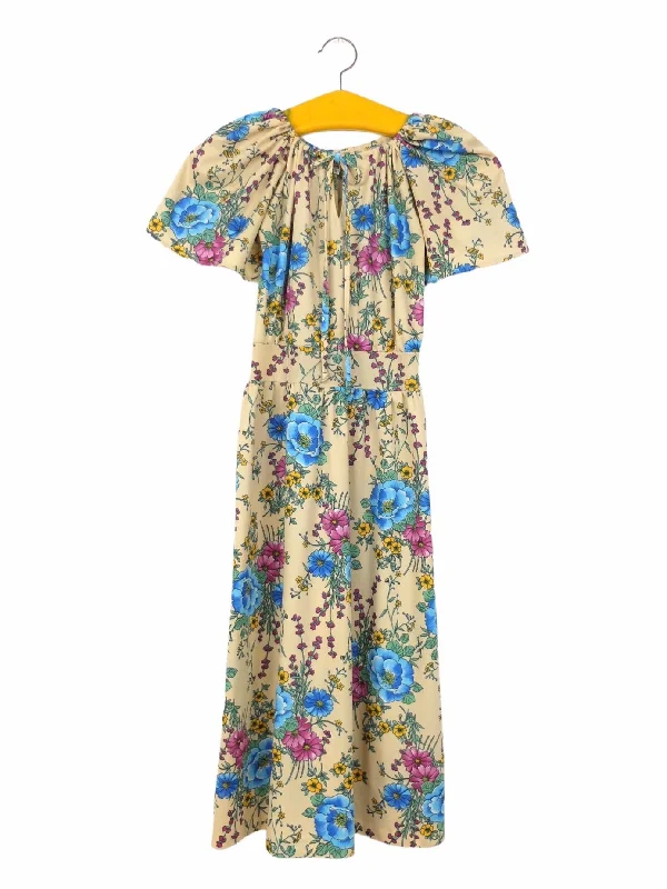 Vintage 70s Mod Hippie Psychedelic Floral Patterned Butterfly Flare Sleeve Short Sleeve Keyhole Neckline Circle Maxi Dress | Size Extra Small-Small Classic Solid Maxi Dress Vintage 70s Mod Hippie Psychedelic Floral Patterned Butterfly Flare Sleeve Short Sleeve Keyhole Neckline Circle Maxi Dress | Size Extra Small-Small Classic Solid Maxi Dress
