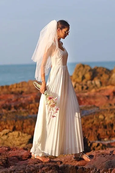White Pleated Chiffon Long Maxi Dress Stylish V-Neck Maxi Dress