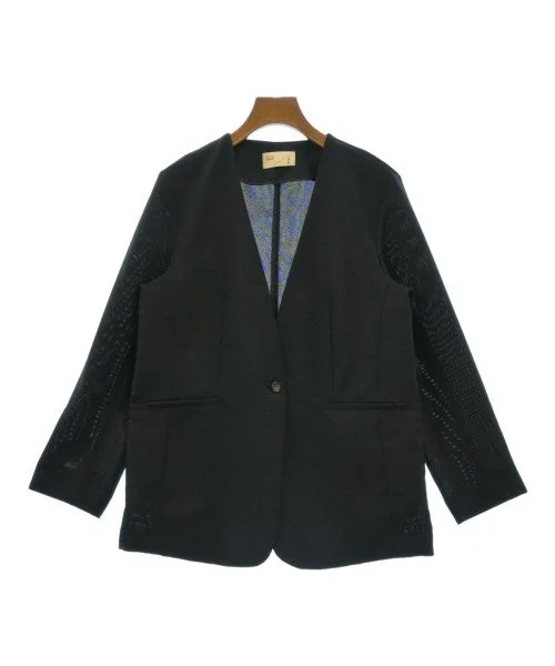 LB.04 Collarless jackets Welt Pockets Slit Pockets Flap Pockets