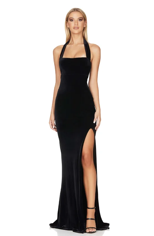 Vera Black Velvet Gown by Nookie