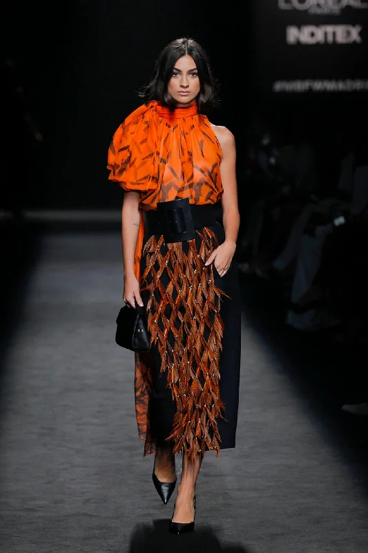 Printed sil shirt with feathered skirt silk skirt lustrous